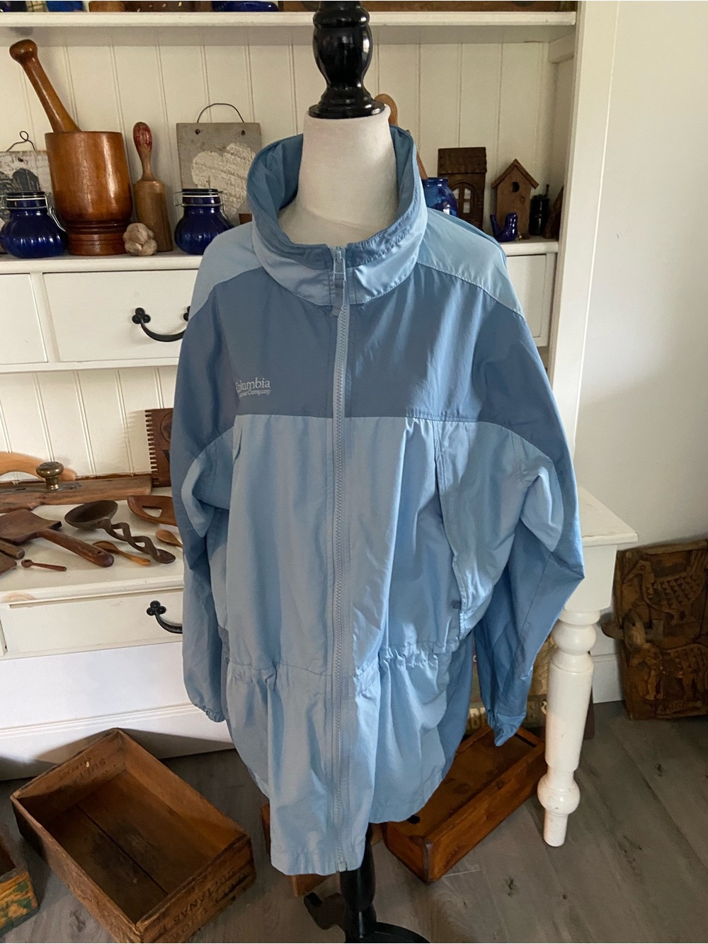 Columbia Women's Sky Blue Packable Windbreaker